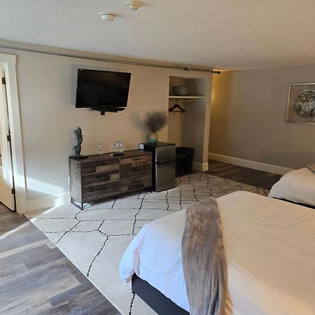 Gunstock Inn & Suites Gilford Ngoại thất bức ảnh