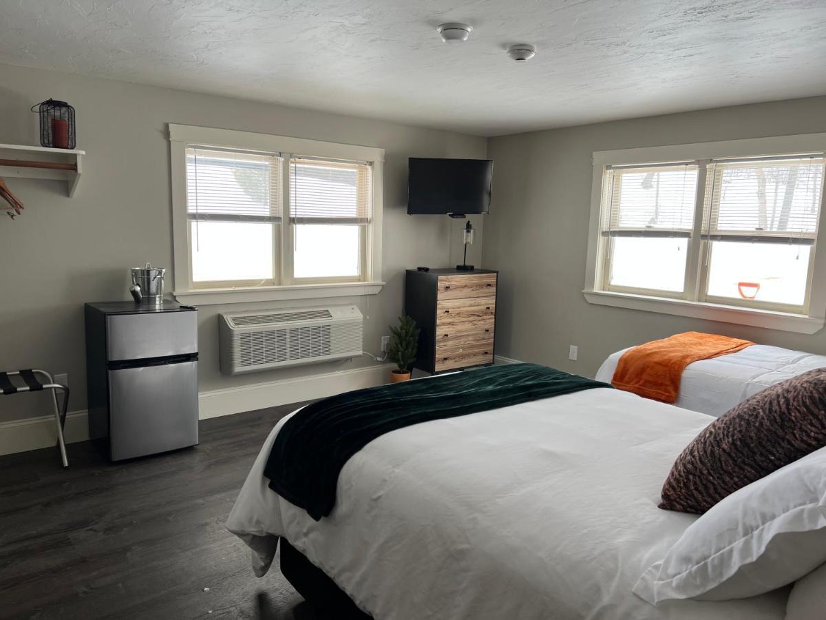 Gunstock Inn & Suites Gilford Ngoại thất bức ảnh