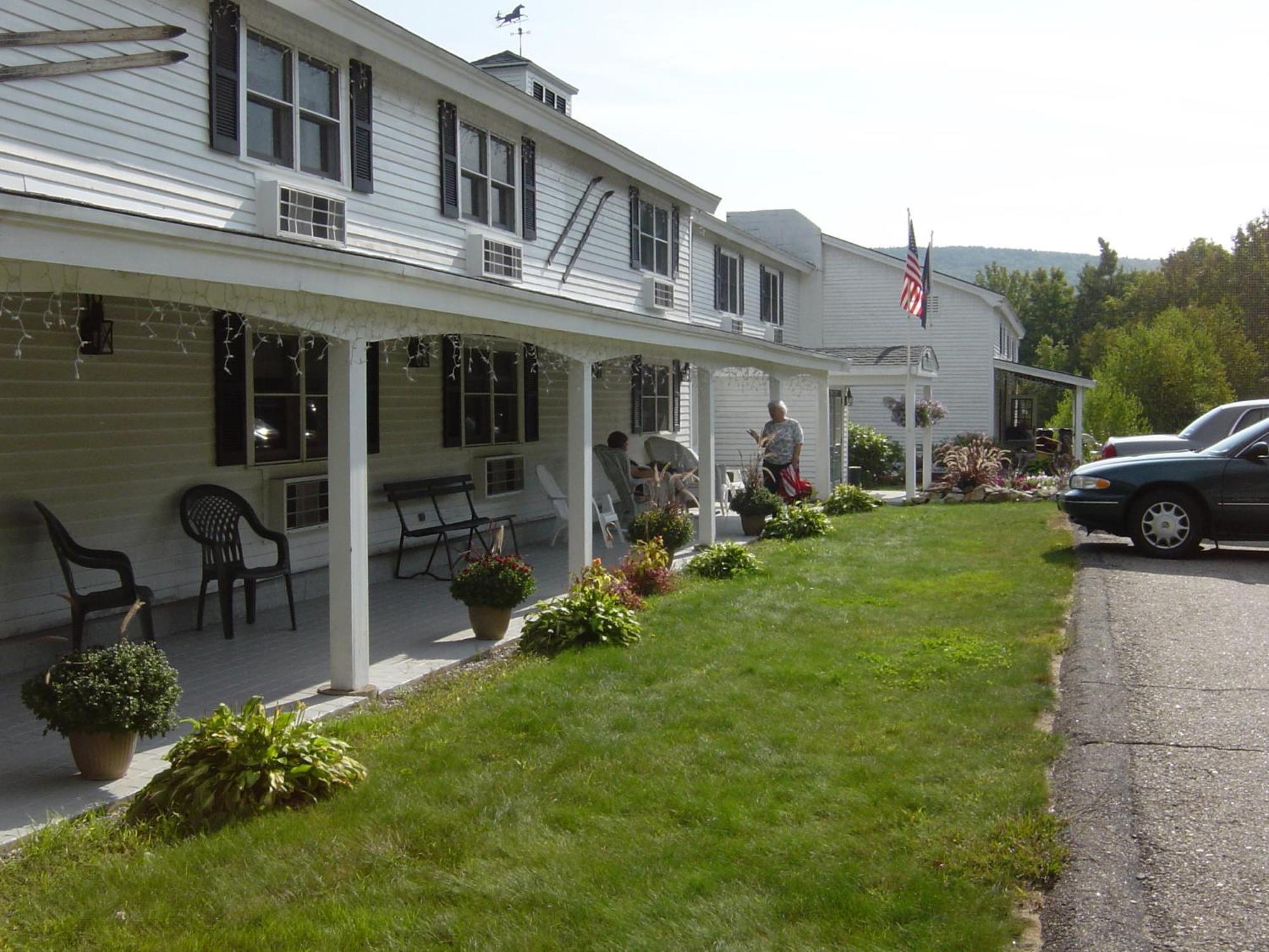 Gunstock Inn & Suites Gilford Ngoại thất bức ảnh