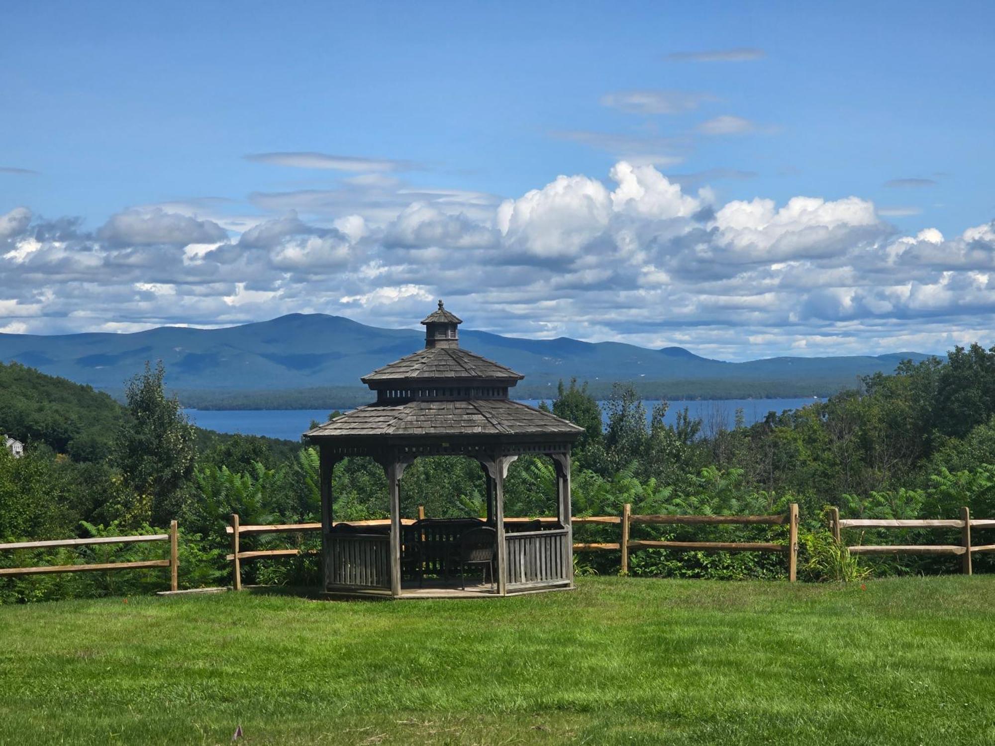 Gunstock Inn & Suites Gilford Ngoại thất bức ảnh